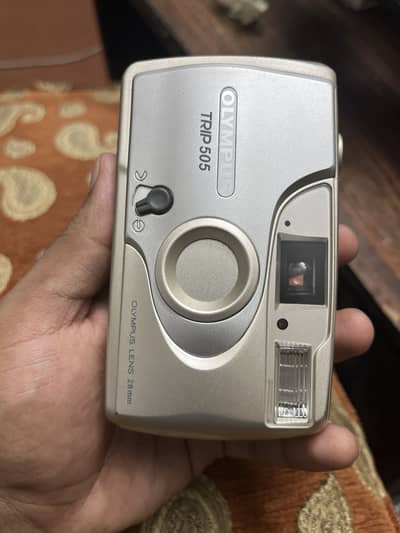 OLYMPLUS camera