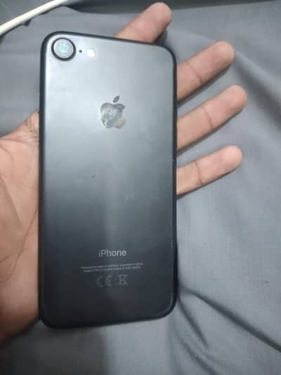 Apple iPhone 7