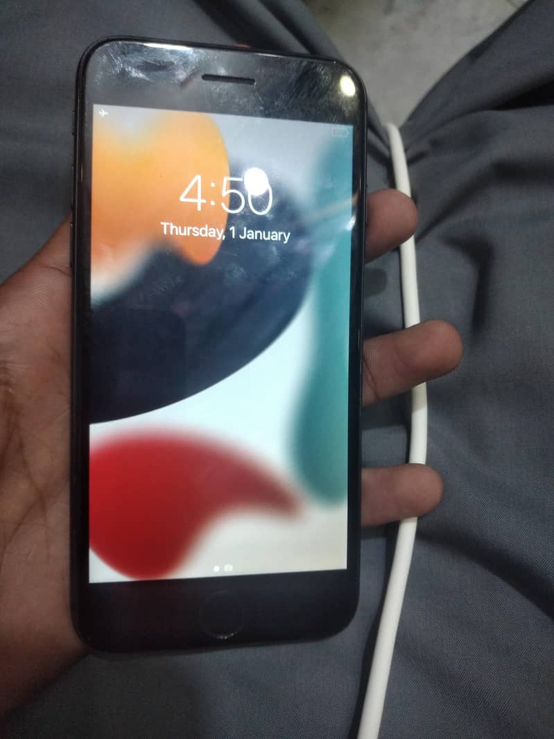 Apple iPhone 7 1