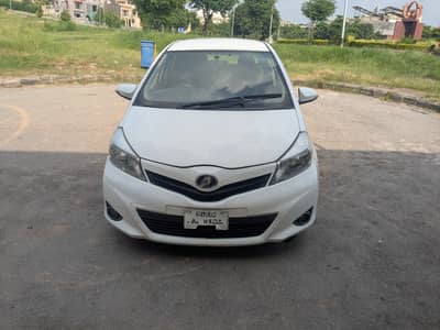 Toyota Vitz 2014