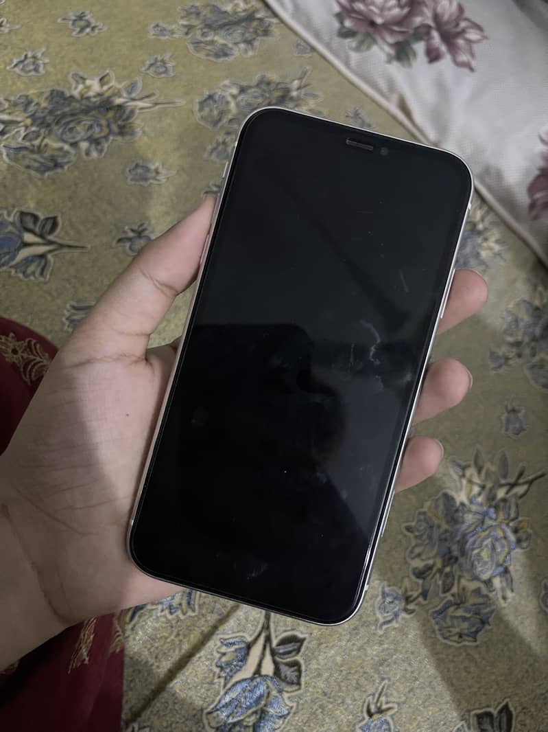 Apple iPhone XR 3