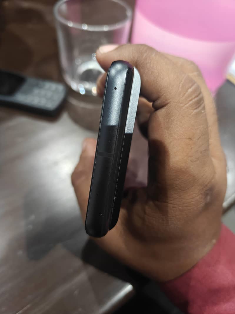 Google Pixel 8 5