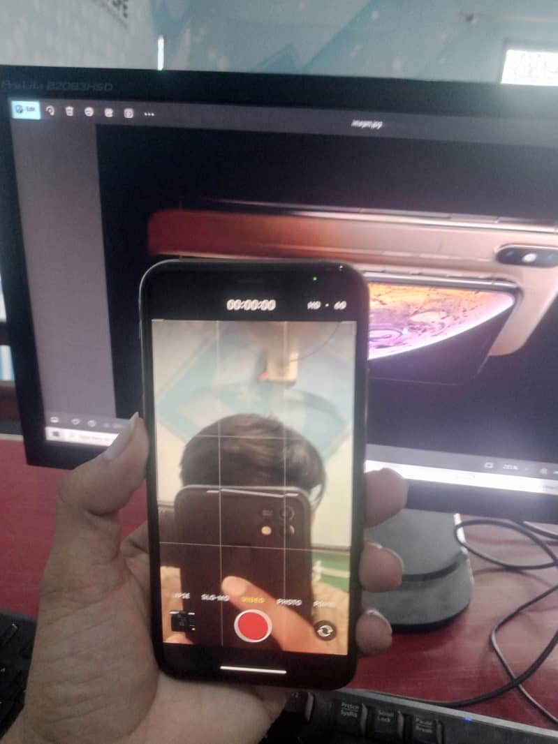 Apple iPhone XS 2