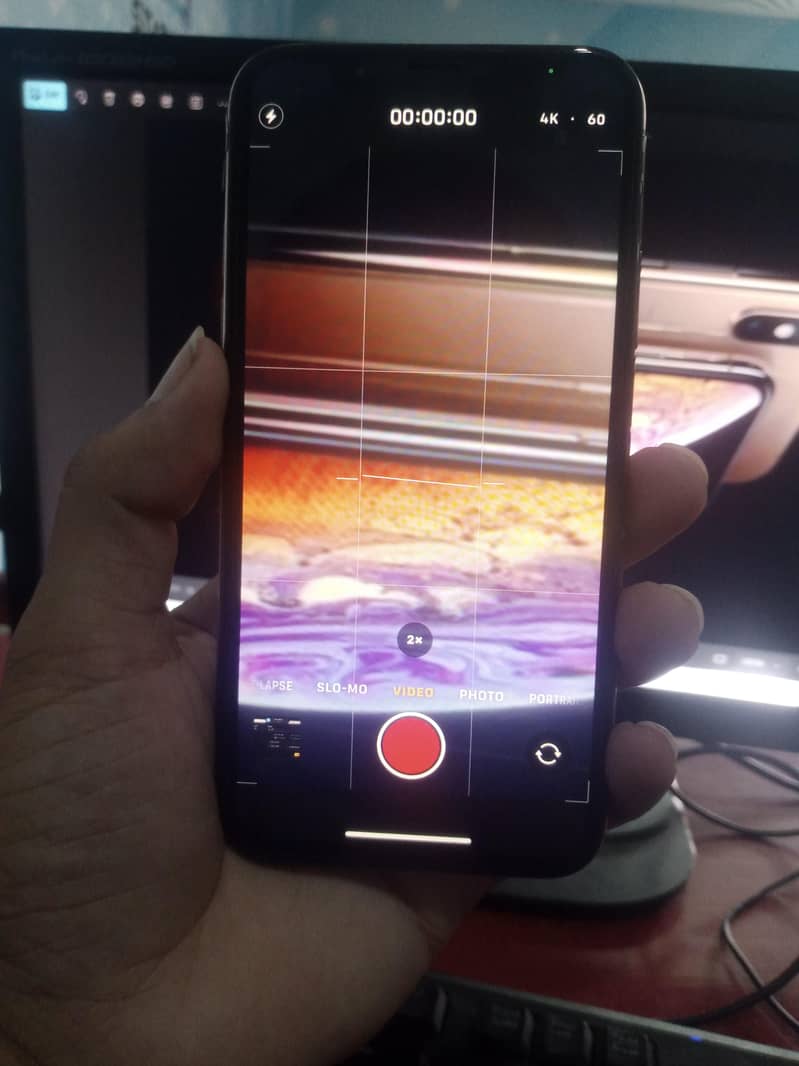 Apple iPhone XS 3