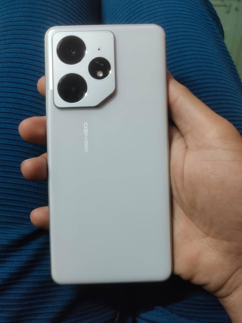 Realme Neo7 3