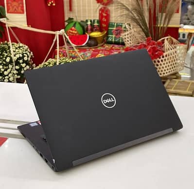 Dell Touch Screen Core i5 4th Generation (Ram 8GB + SSD 128GB) Full HD