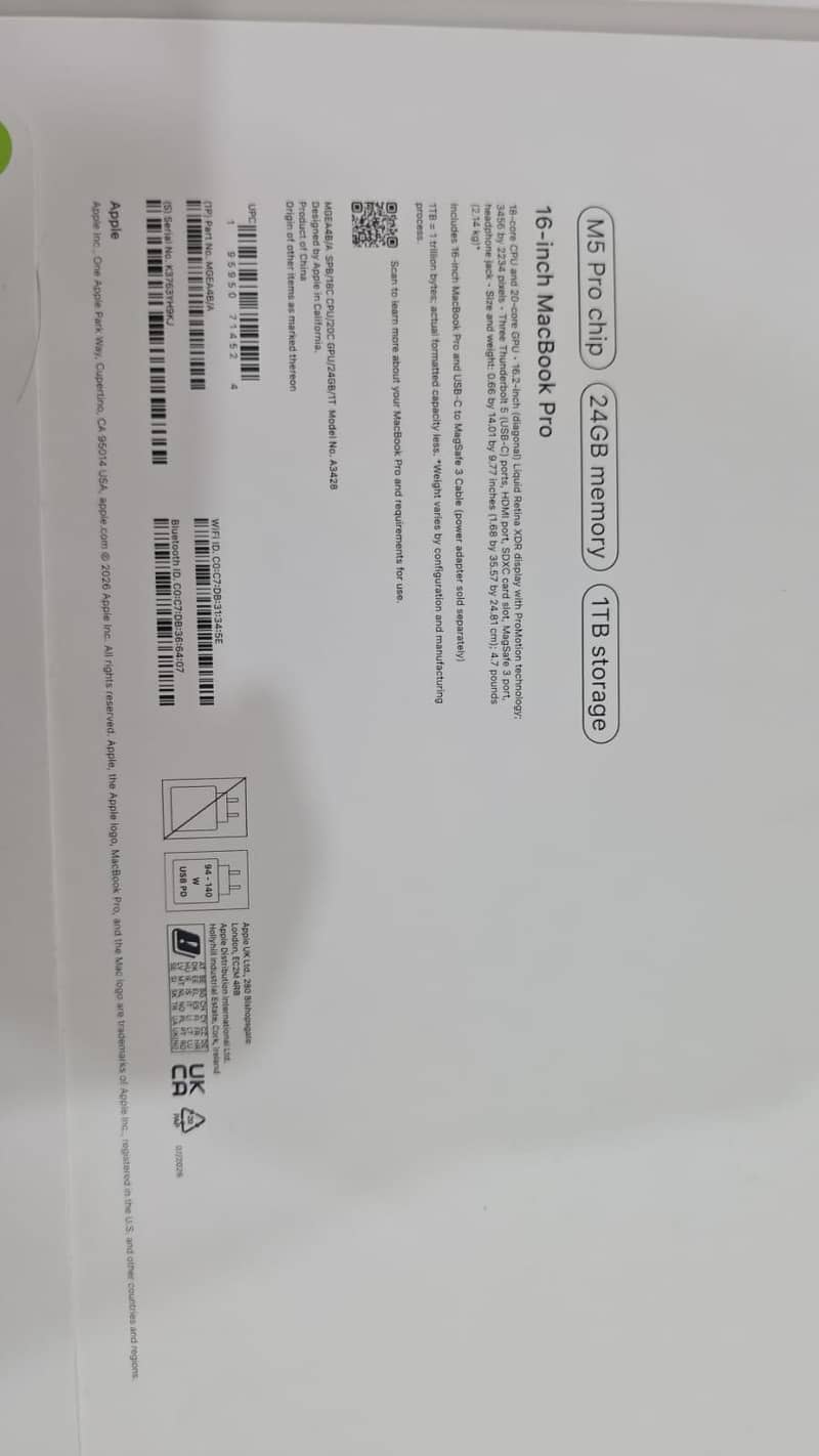 MAC BOOK PRO 1TB M5 16" 4