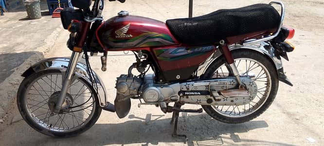 Honda CD 70 2023