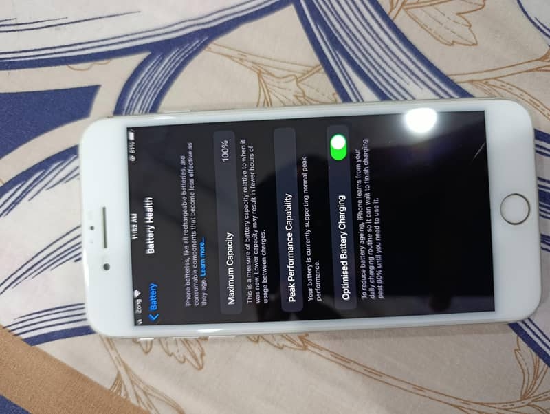 Apple iPhone 7 Plus 2