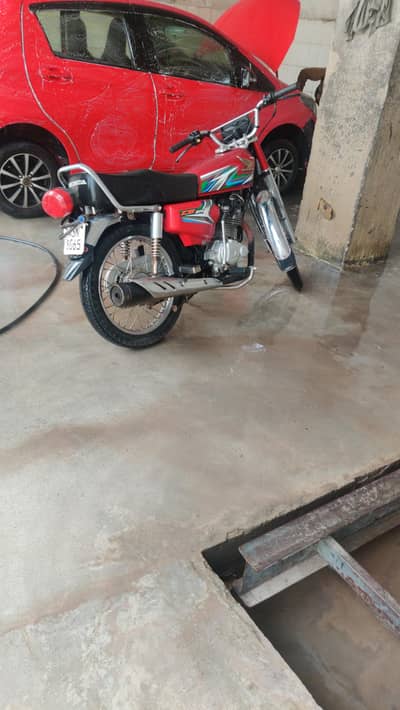 2023 Model good condition