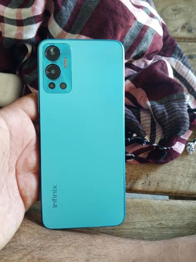 Infinix Hot 12 6+128  daba ni hai charger hai panal change