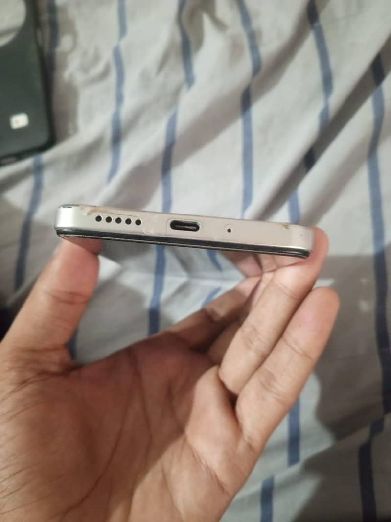 Xiaomi POCO C75 1