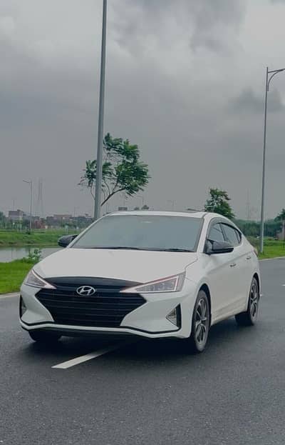 Hyundai Elantra GLS 2024