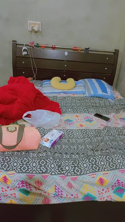 selling my double bed with mattress