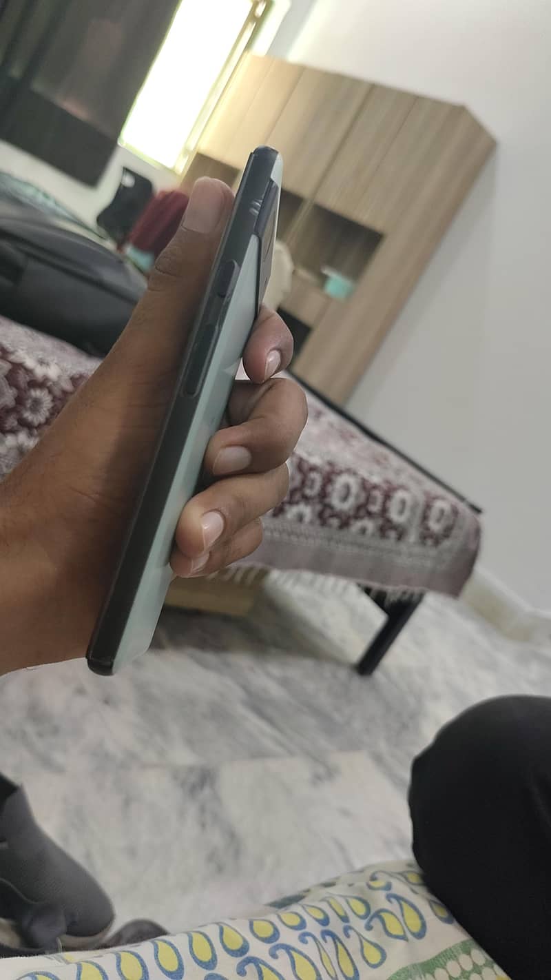 Google Pixel 6a 1