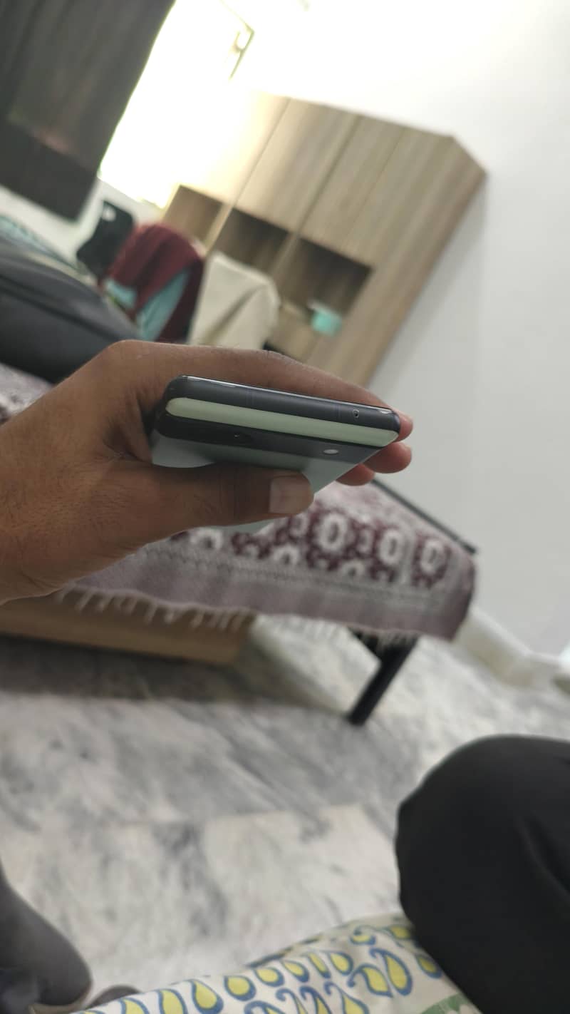 Google Pixel 6a 3