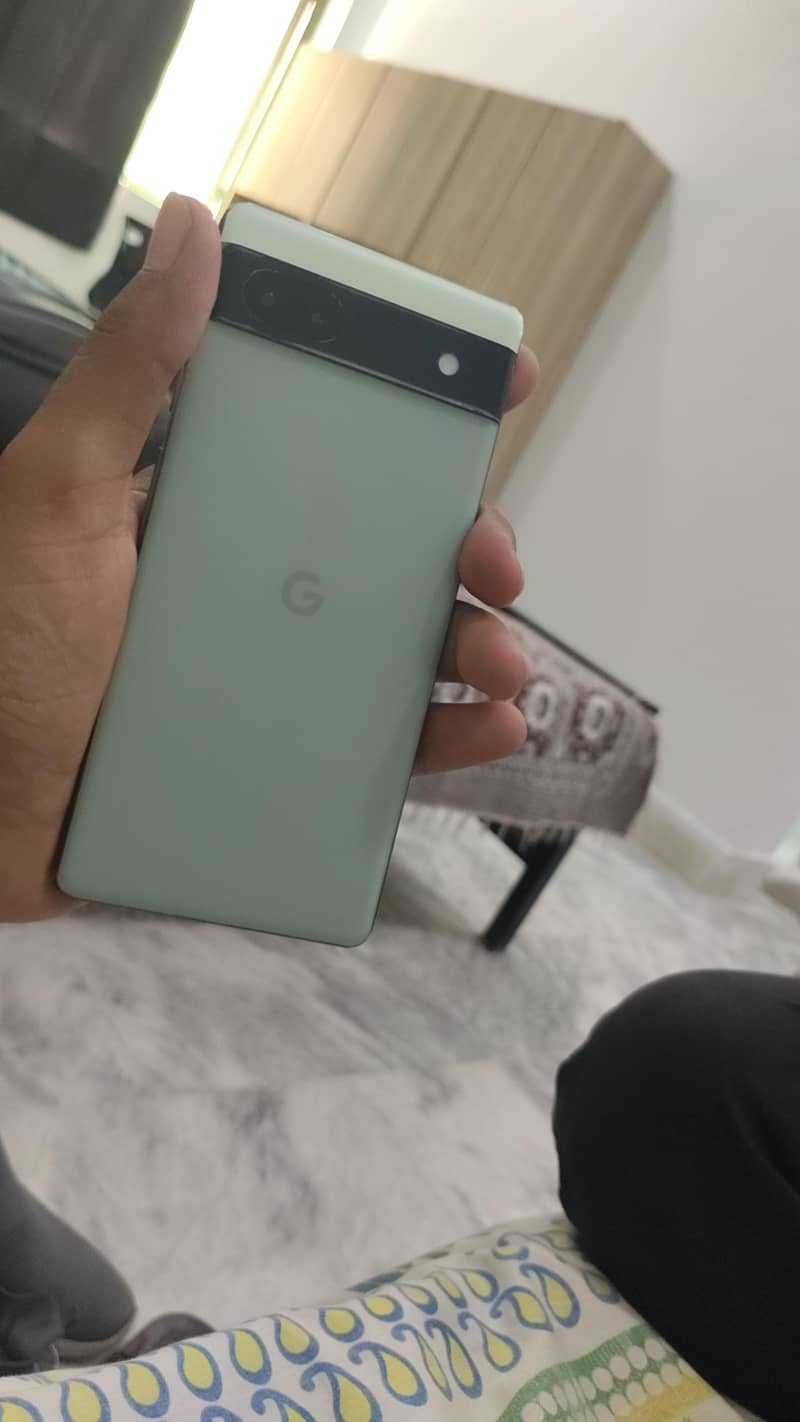 Google Pixel 6a 4