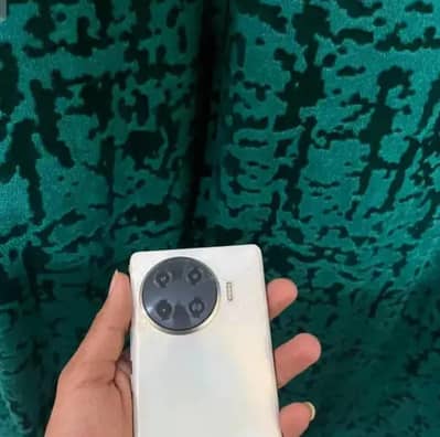 Tecno Spark 20 Pro Plus