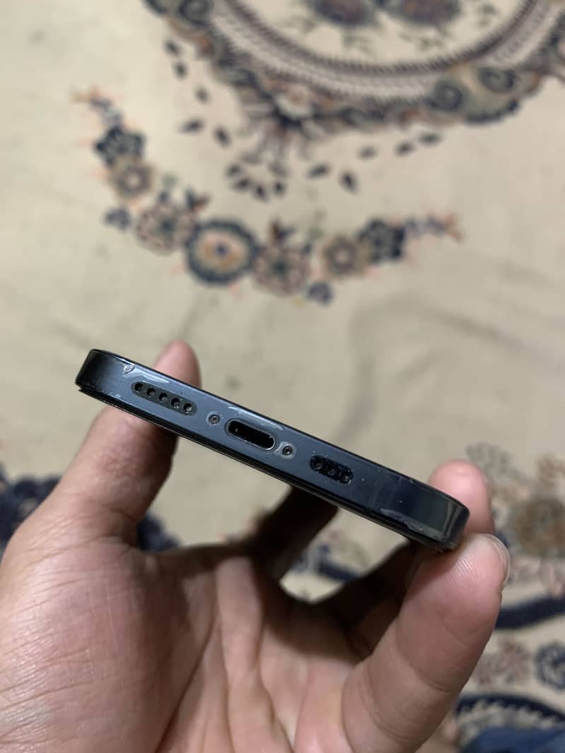 Apple iPhone 12 Pro 3