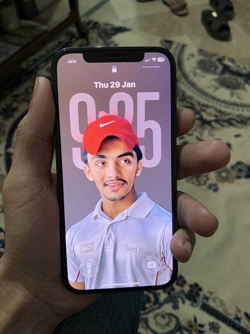 Apple iPhone 12 Pro 8
