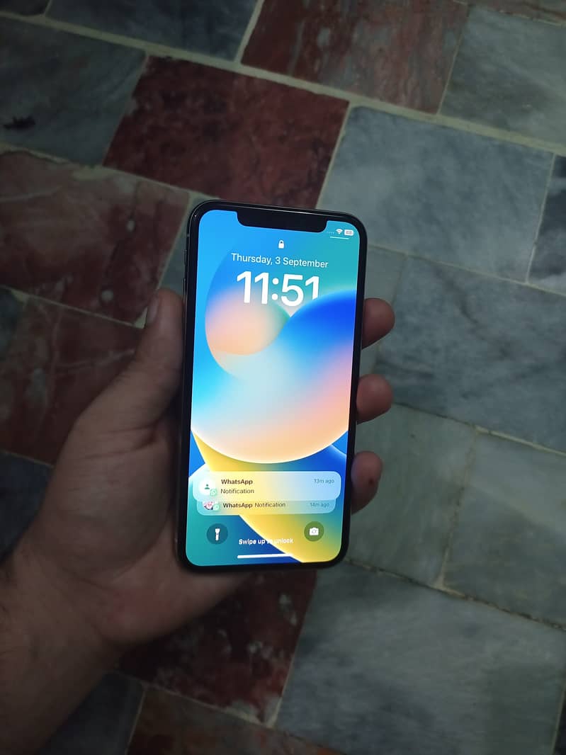 Apple iPhone X 1