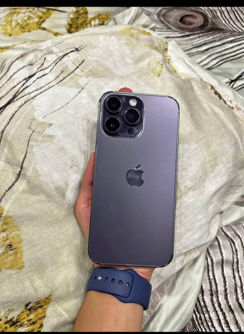 iPhone 14 pro max 6