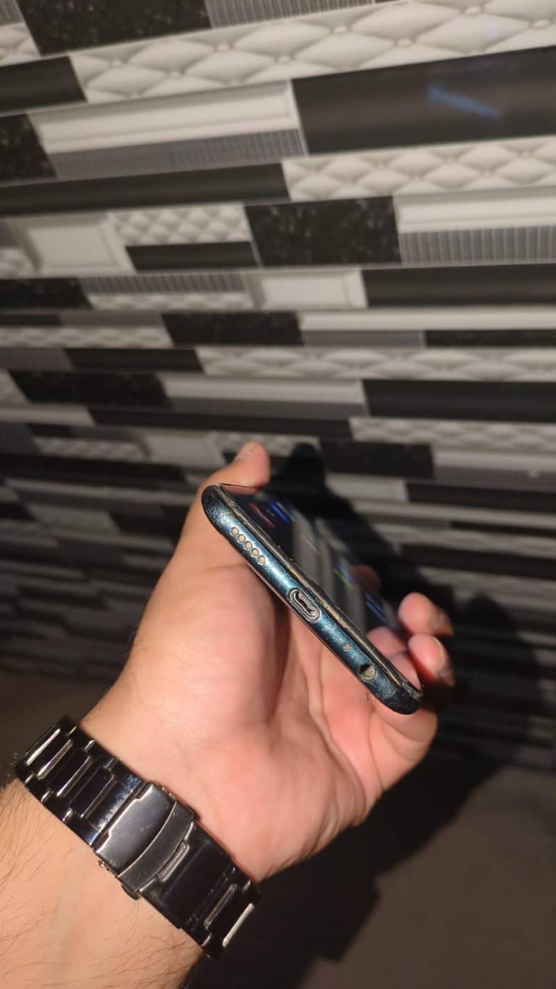 Tecno CAMON 15 Pro 3