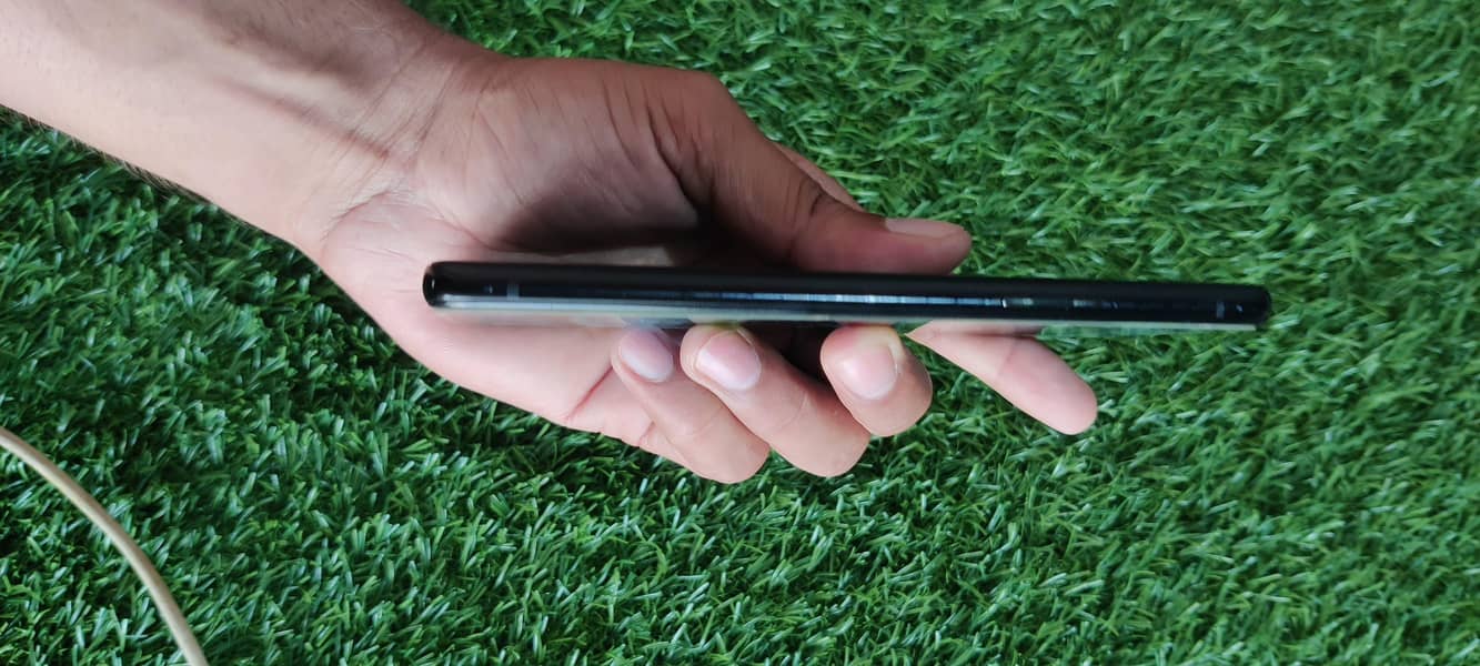 One Plus 9R 6