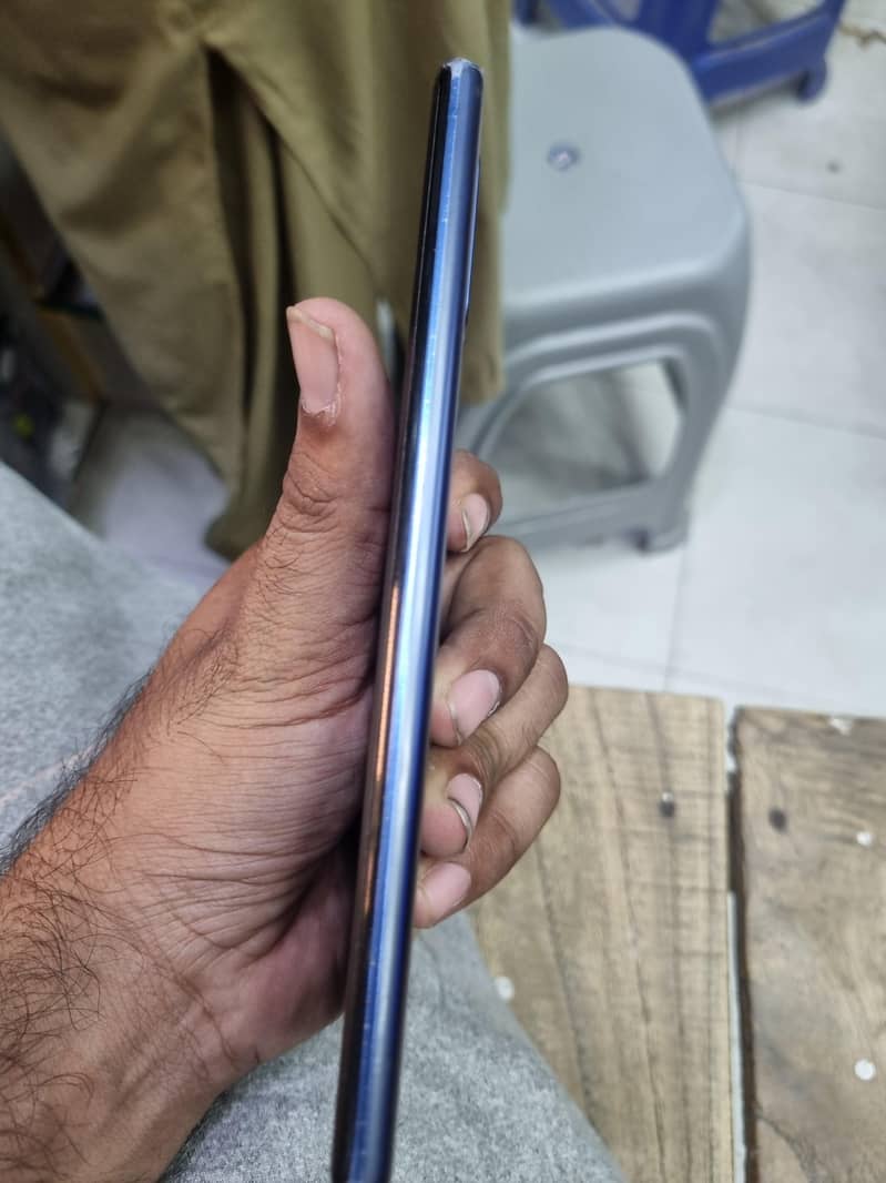 Samsung Mobile Note 10 Plus 2