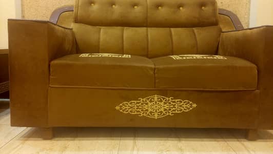 3+2+1 Sofa Set + Matching Curtains for Sale