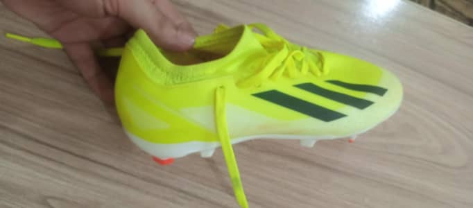 Adidas crazy fast