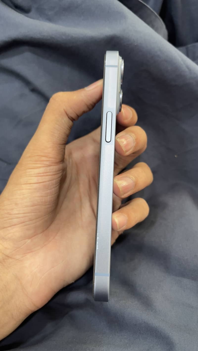 Apple iPhone 14 5