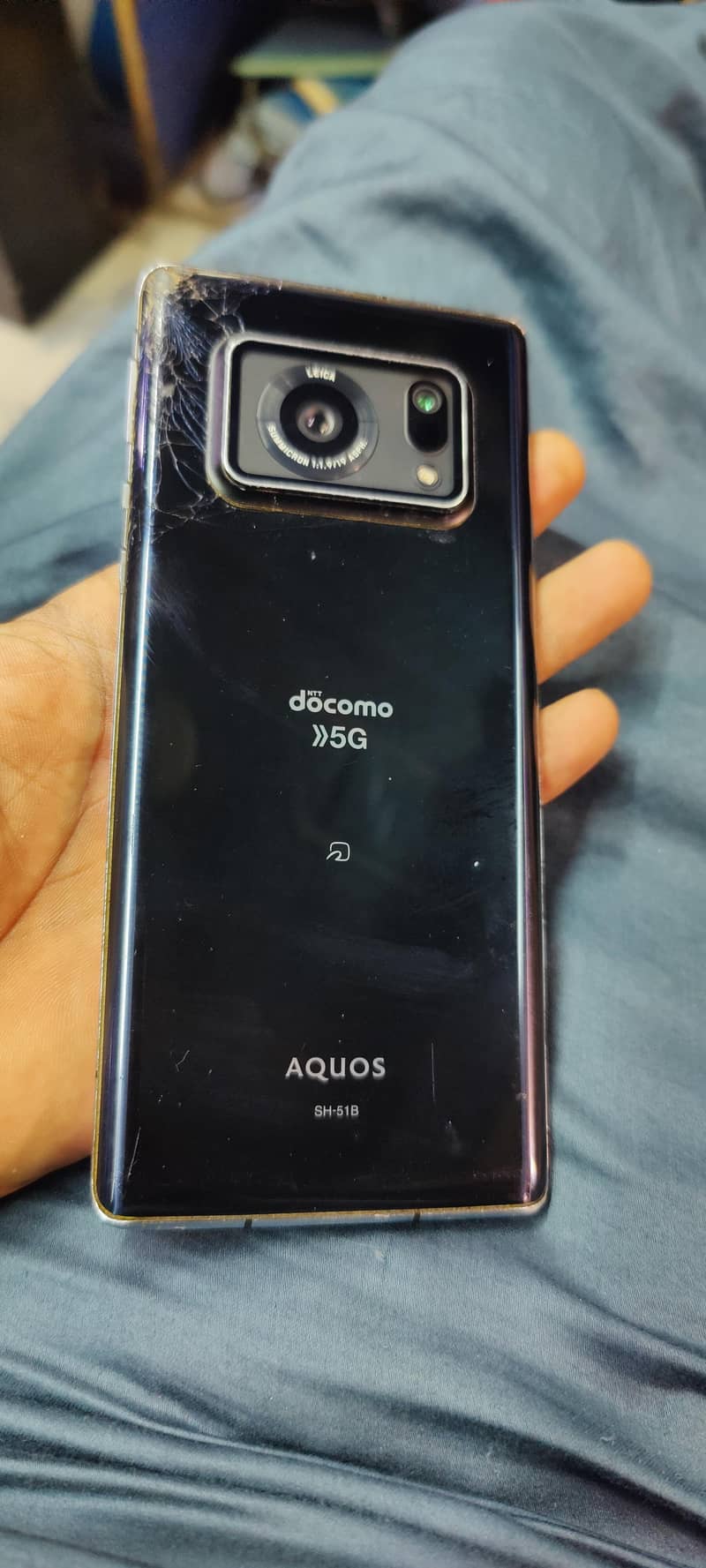 Sharp Aquos Crystal 0