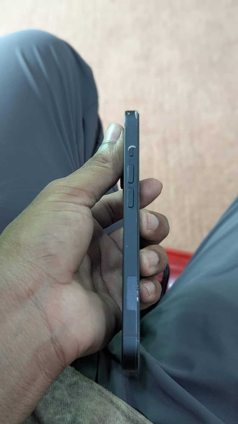 Apple iPhone 14 1