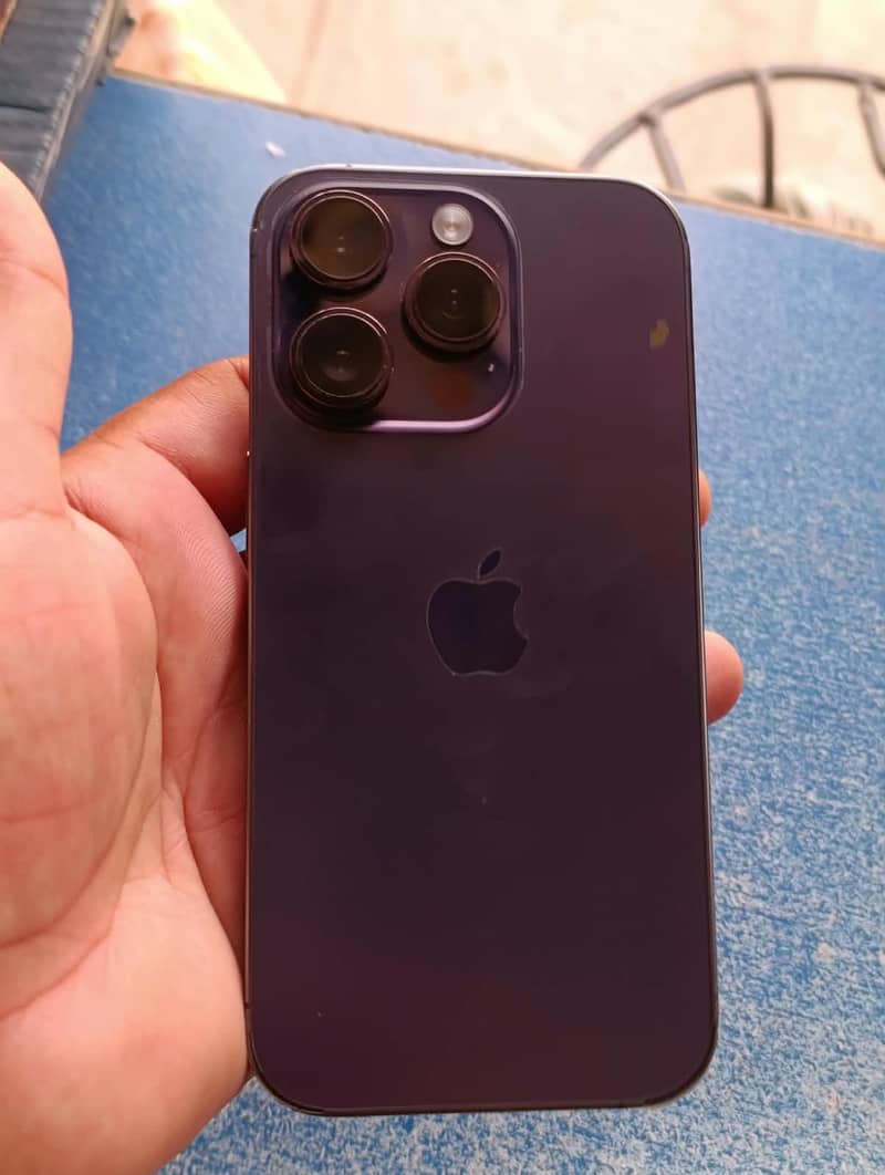 Apple iPhone 14 Pro 9