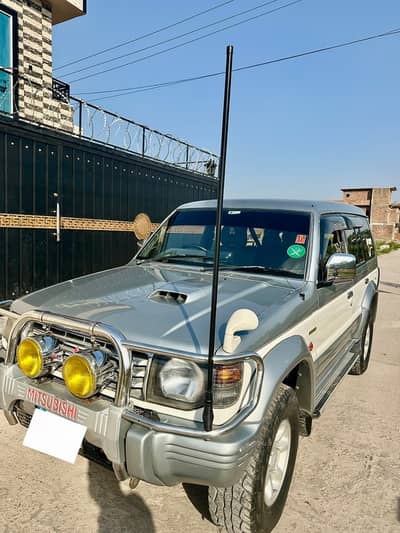 Mitsubishi Pajero 1996 2.8 Exceed