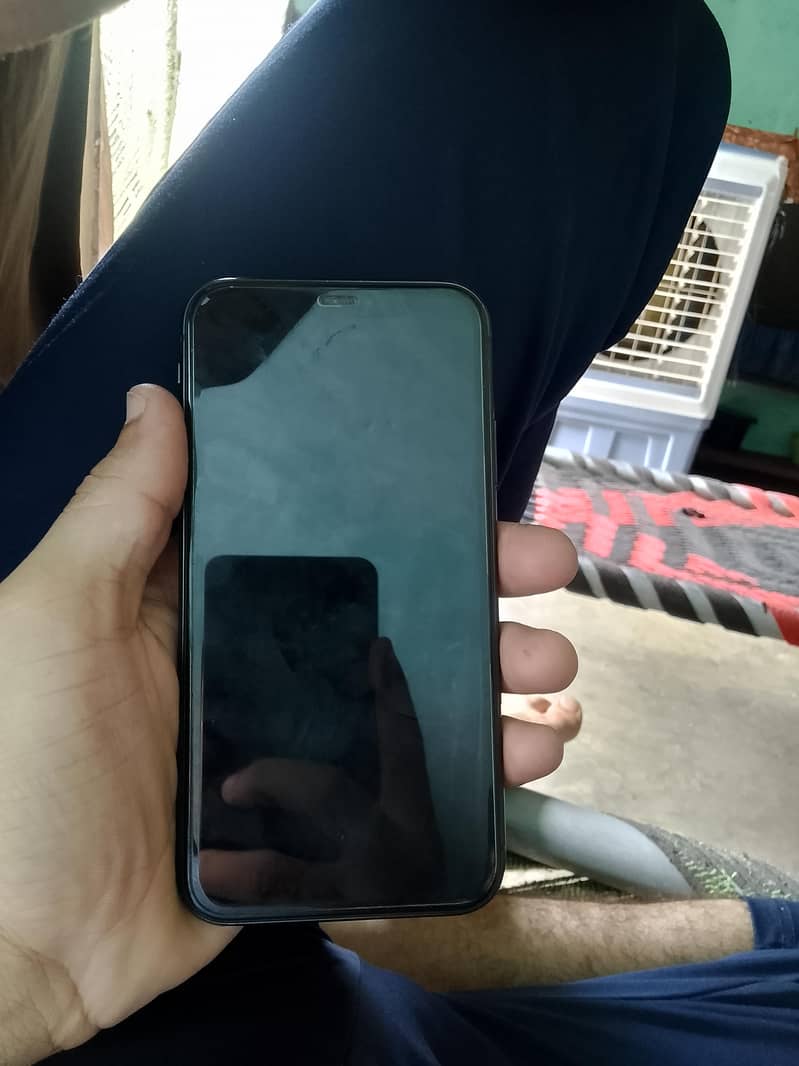 Apple iPhone 11 5