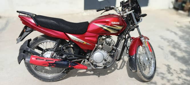 YAMAHA YB 125Z