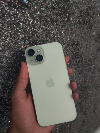Apple iPhone 15