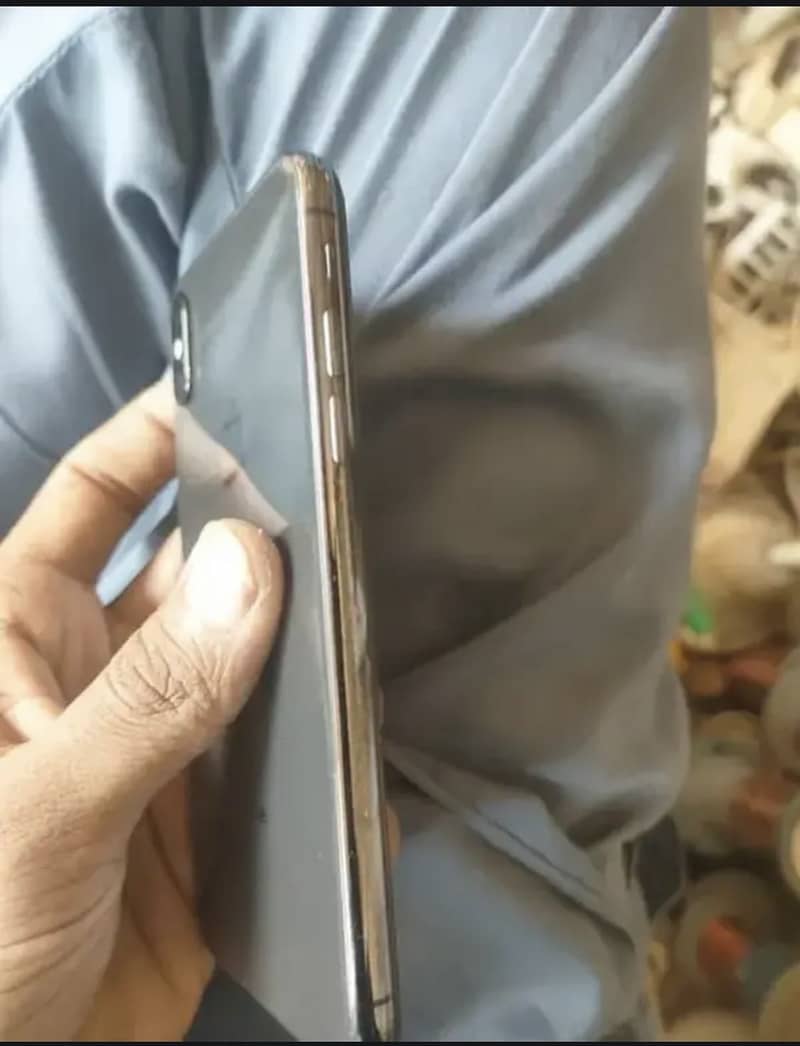 Apple iPhone X 2