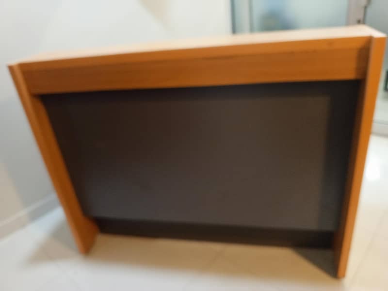 reception Desk 4