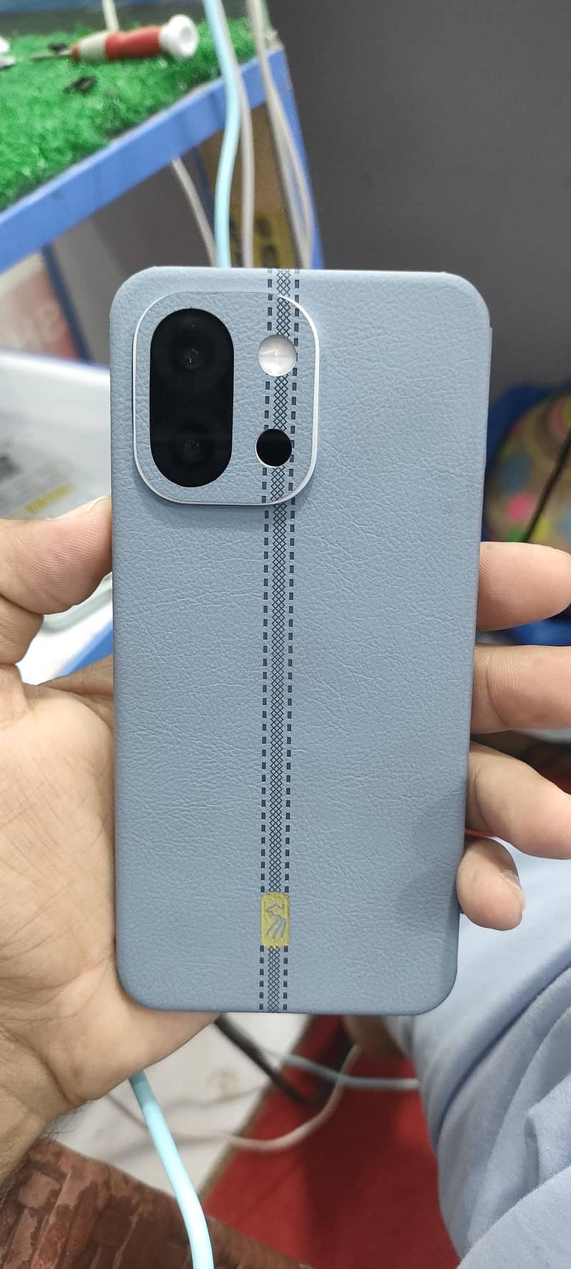 OnePlus 13s 4