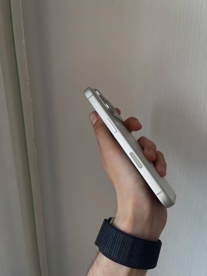 Apple iPhone 17 Pro 1