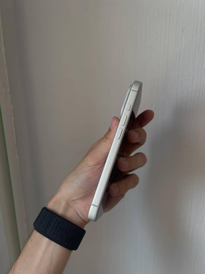 Apple iPhone 17 Pro 2