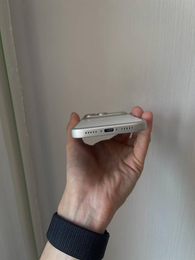 Apple iPhone 17 Pro 5