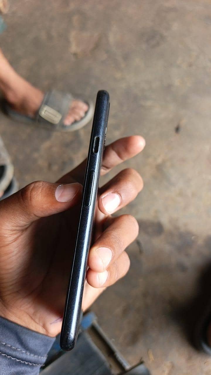 Google Pixel 5 0