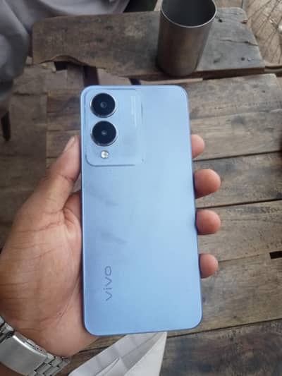 Vivo Y17s 10by10 condition. one hand used no open  no repear