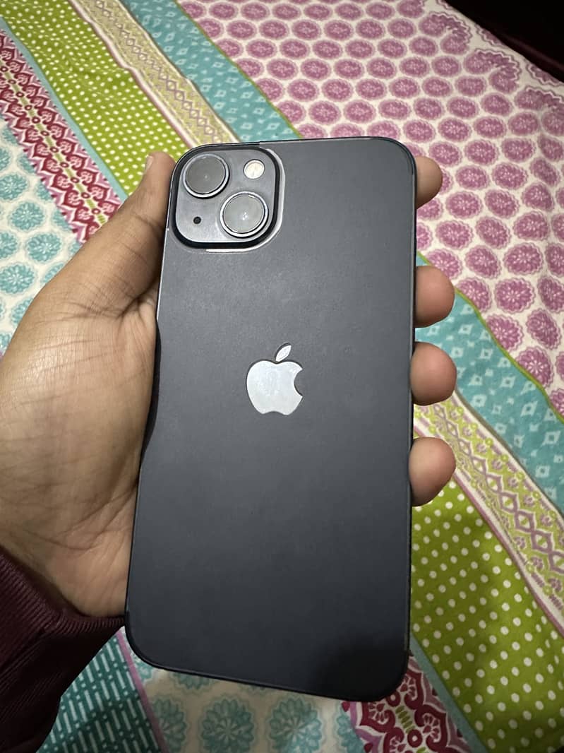 Apple iPhone 13 10