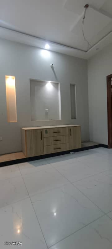 3 MARLA UPPER PORTIONS IN MILITARY ACCOUNT SOCIETY COLLEGE ROAD LAHORE