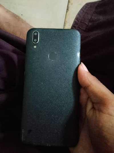 Vivo V9 4db 64 touch damage working all okay